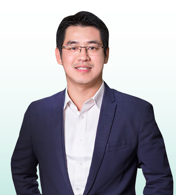 ดร. ฉัตรพงศ์ วัฒนจิรัฏฐ์ FRM